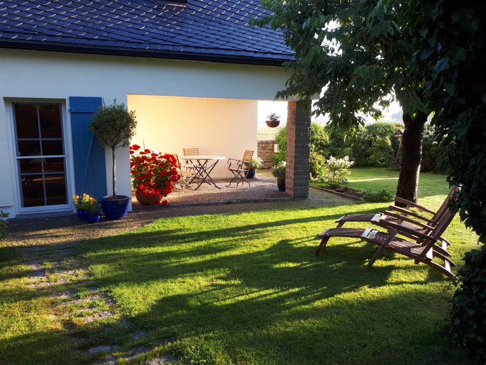 Gartenanlage Ferienhaus Hummel-Nest