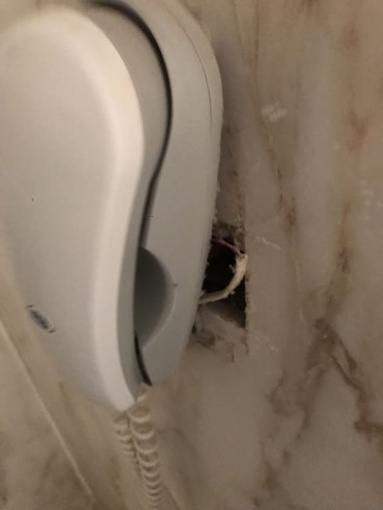 Bad Telefon  Hotel Titanic Palace