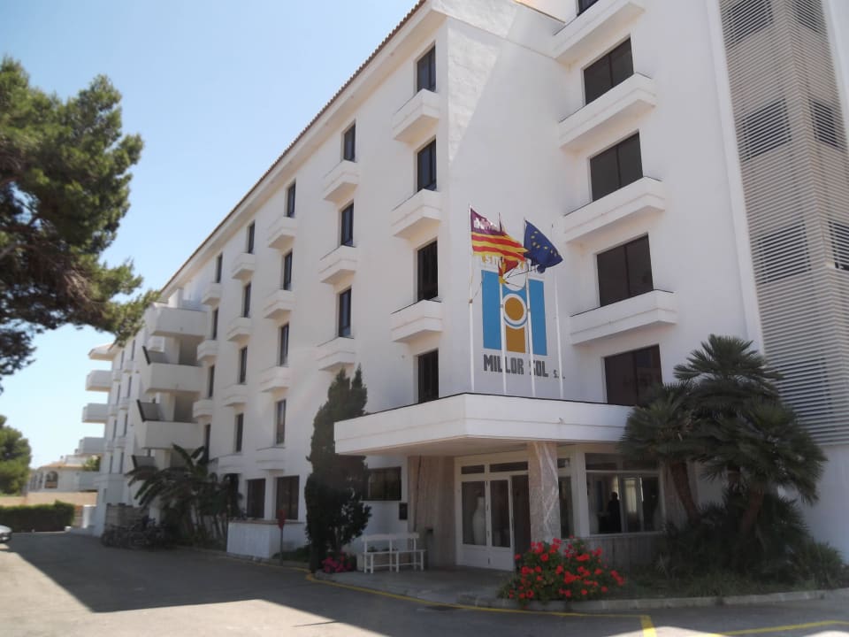 Hoteleingang Millor Sol