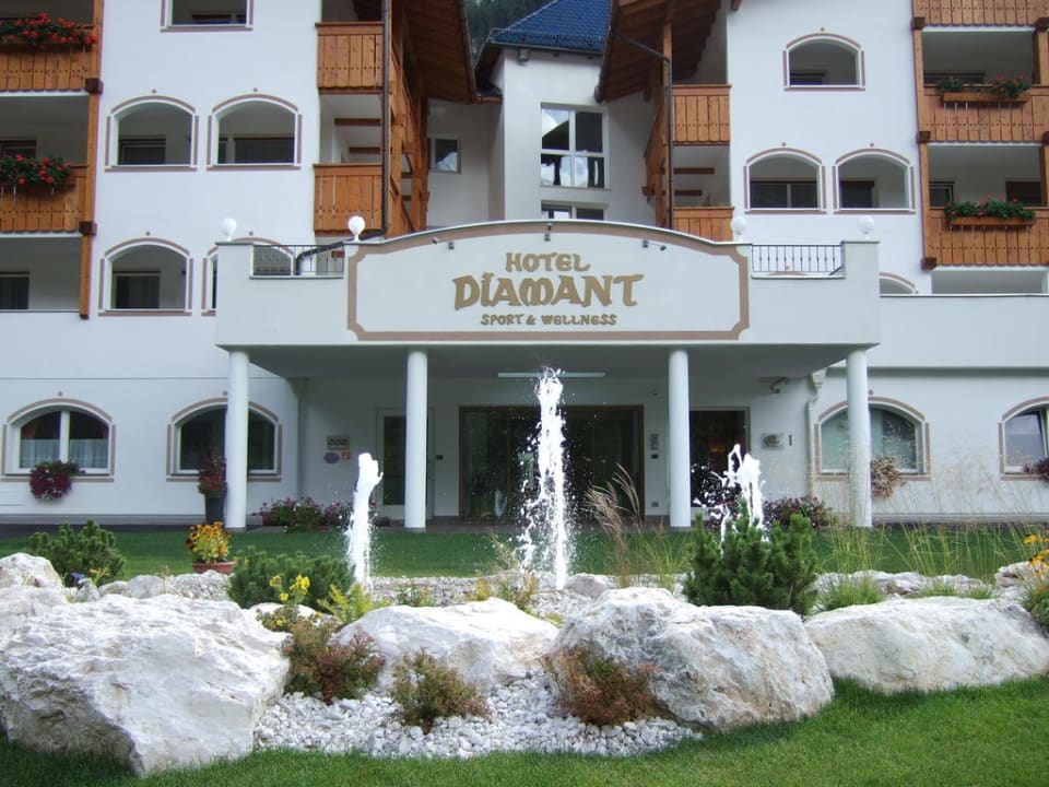 Entrée Diamant Spa Resort Hotel