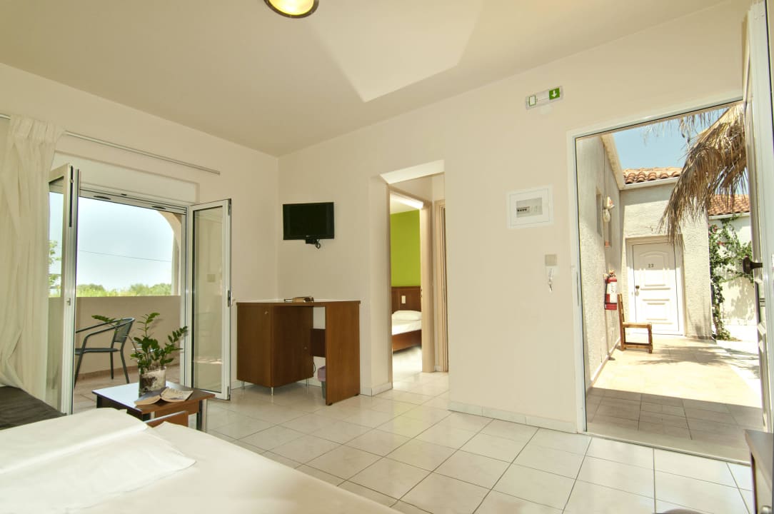 FAMILY ROOM Hotel Elina