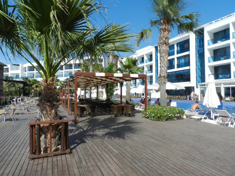 Basen glowny Delta Hotels By Marriott Bodrum