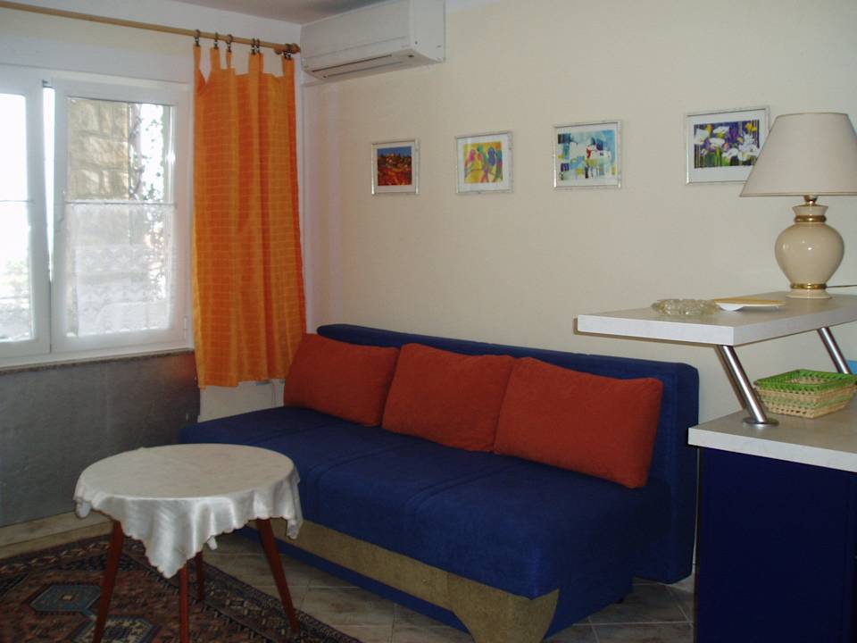 Wohnraum in Wohnung in Erdgeschoss Villa Elizabet