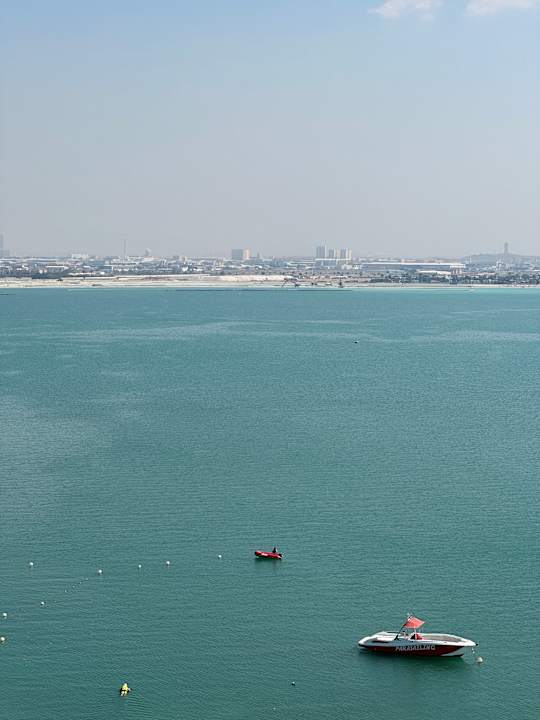 Strand Hampton by Hilton Marjan Island