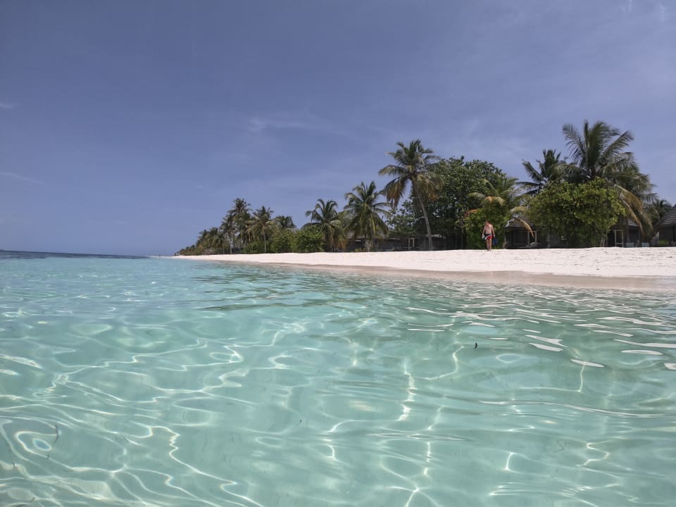 Strand Kuredu Island Resort & Spa