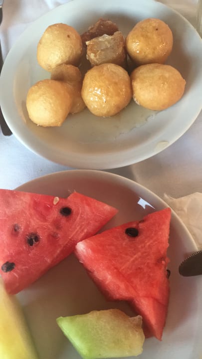 Restaurant Hotel Portes Beach