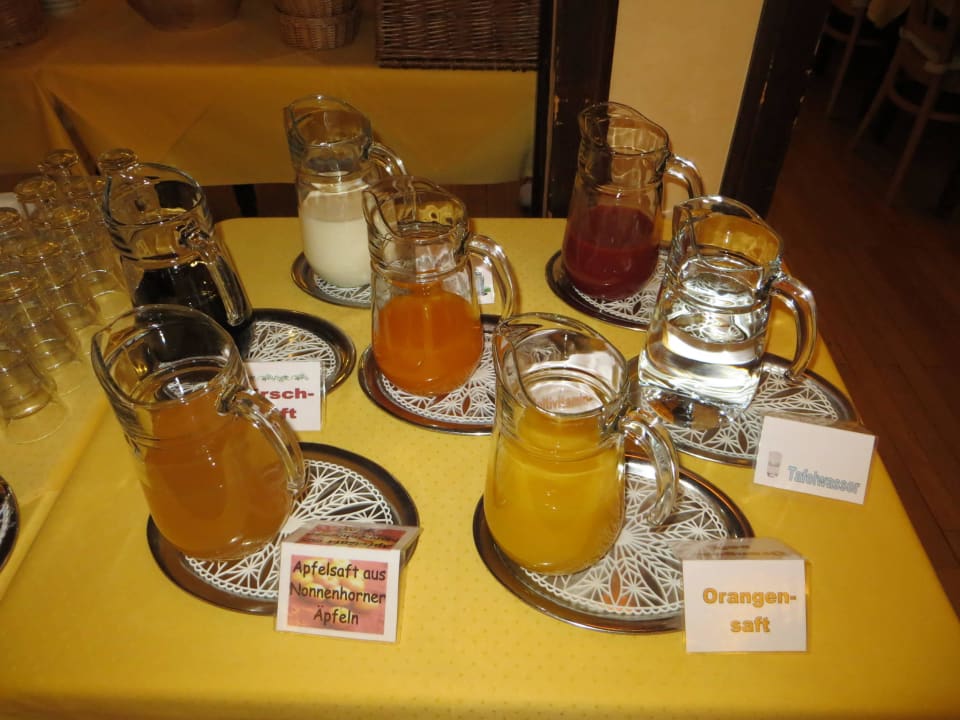 Frühstücksangebot Säfte Hotel-Gasthof Zur Kapelle