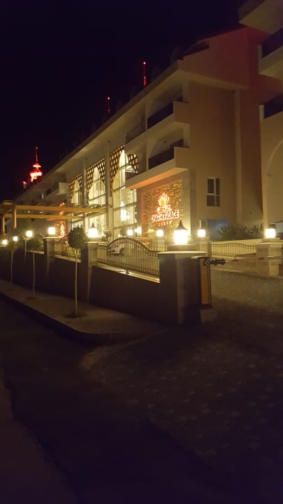 Außenansicht Well Palace Side