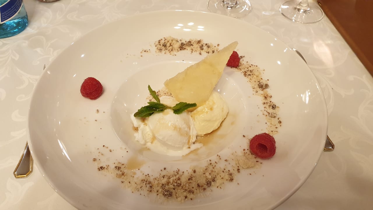 Gastro Platzlhof - Mein Hotel im Zillertal