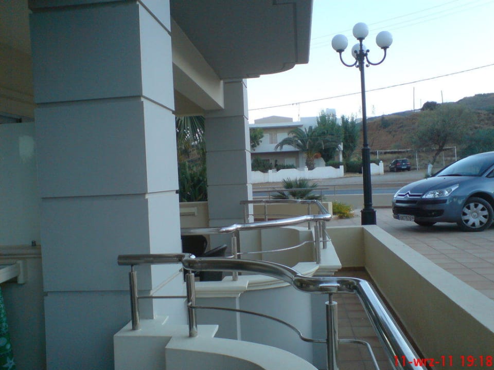 Balkony. Hotel Molos Bay
