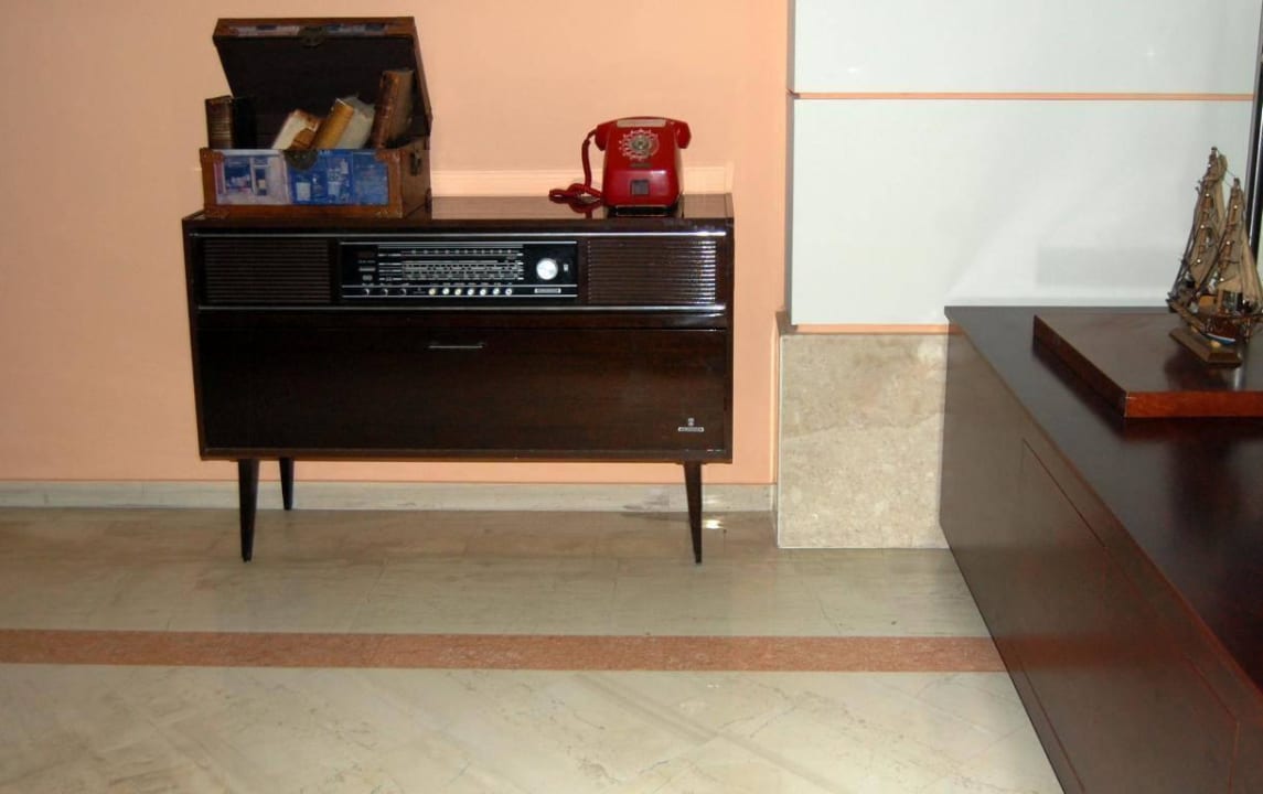 Musikanlage anno dazumal Hotel Sirene Beach