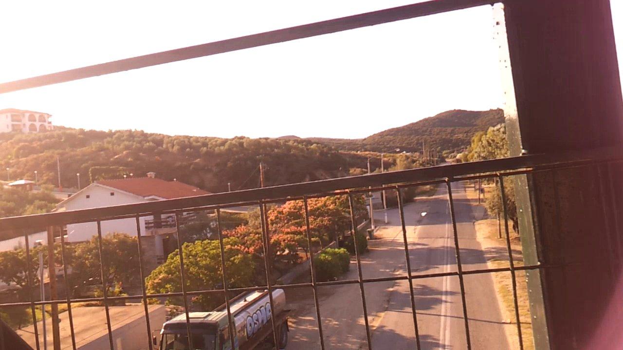 Brücke oder Straße... Akrathos Beach Hotel