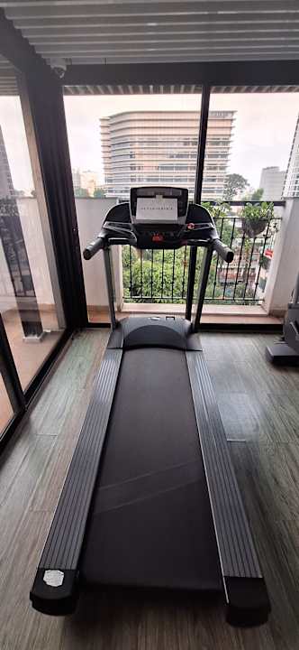 Sport & Freizeit Bach Suites Saigon, a Member of Design Hotels