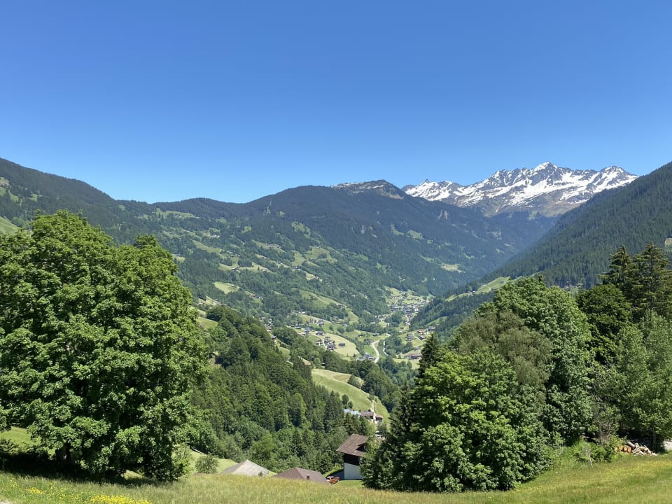 Ausblick Hotel Fernblick Montafon