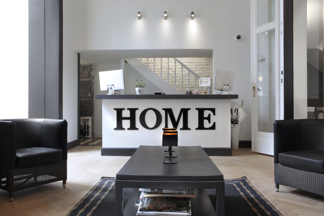 Lobby Hotel Made in Louise