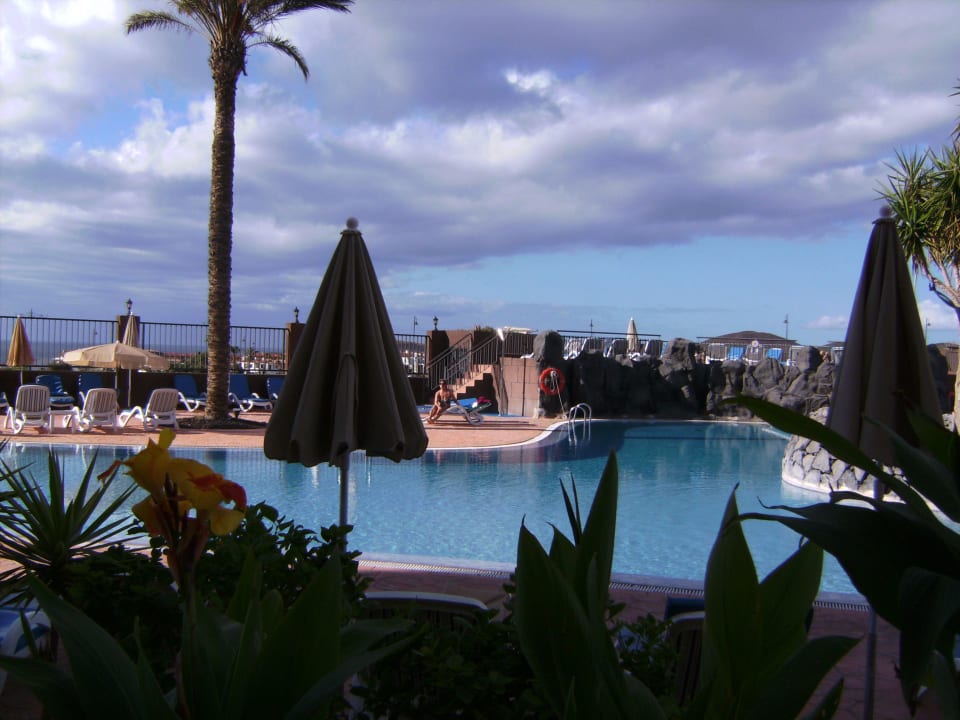 Poolanlage Grand Muthu Golf Plaza Hotel & Spa