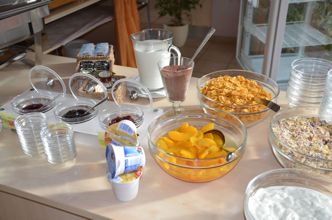 Velcrea Seminarzentrum - Frühstücksbuffet Seminarzentrum Velcrea Visavis