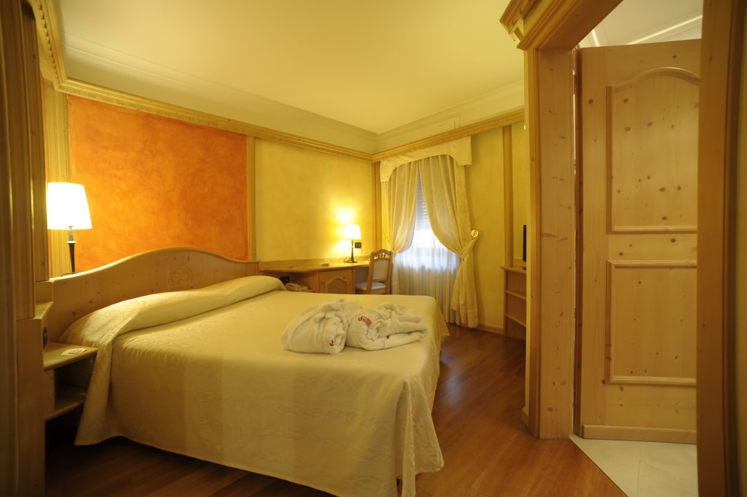 Zimmer Hotel Ancora