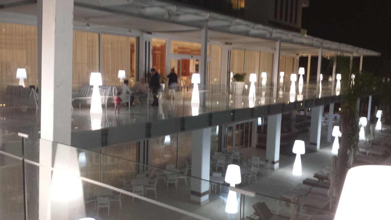 Außenansicht Constantinos The Great Beach Hotel