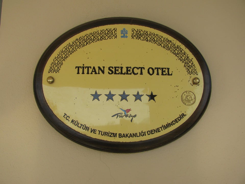 Schild am Eingang Solivia Hotel