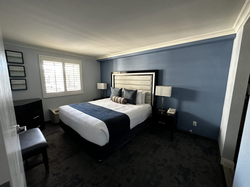 Zimmer Best Western Plus Manhattan Beach Hotel
