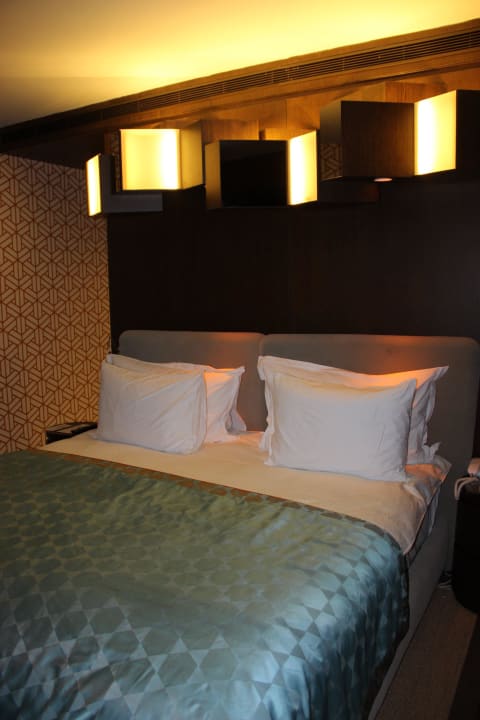 Schlafzimmer in der Pool Villa Maxx Royal Kemer Resort