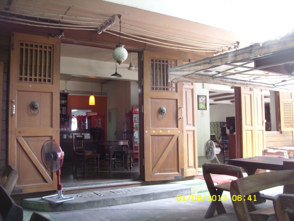 Eingang / Restaurant Baan Sabai Guesthouse