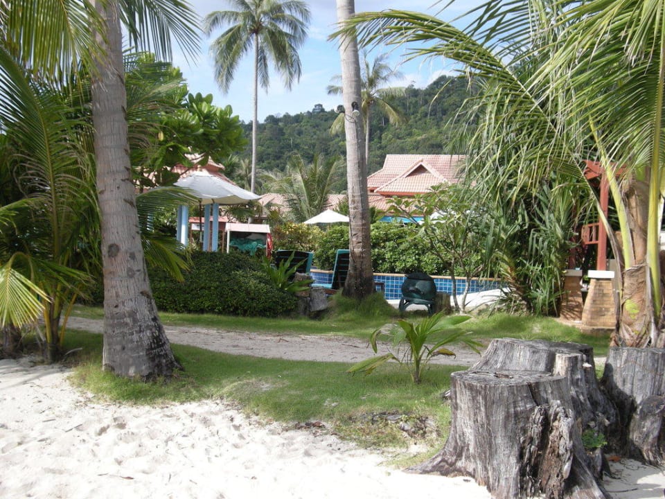 Blick vom Strand Richtung Pool Koh Chang Paradise Resort & Spa