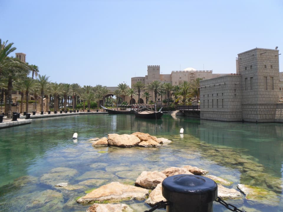 Wunderschöne Anlage mit Abrataxis Jumeirah Dar Al Masyaf