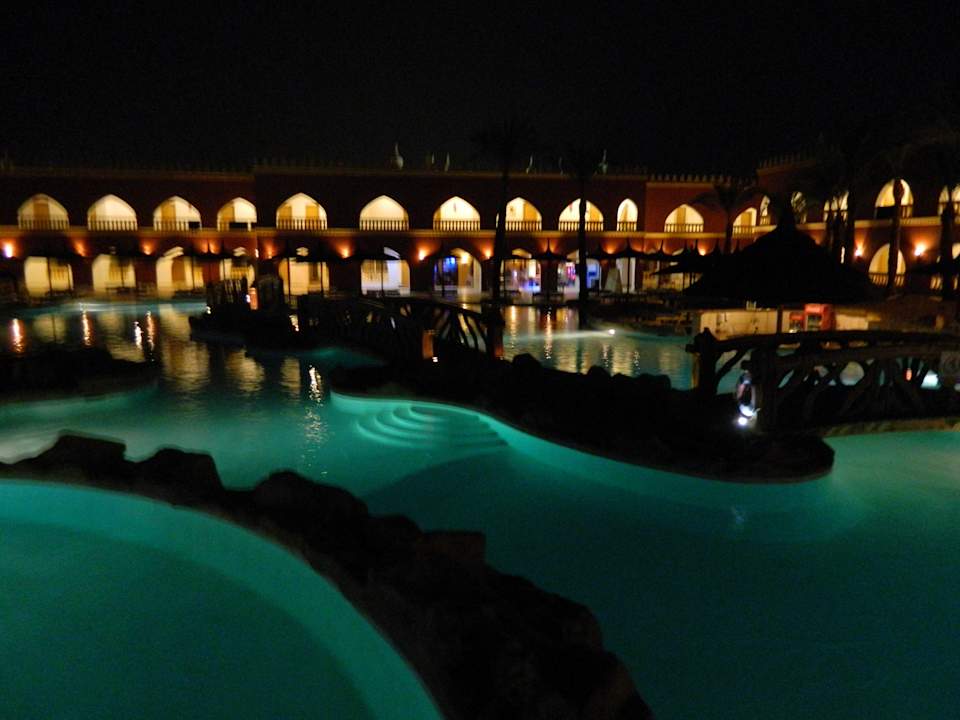 Basen Pickalbatros Alf Leila Wa Leila Resort - Neverland Hurghada