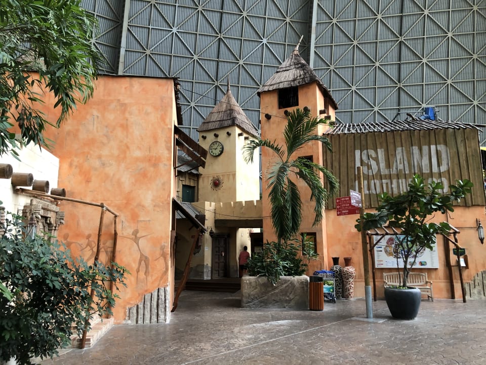 Zimmer Tropical Islands Resort