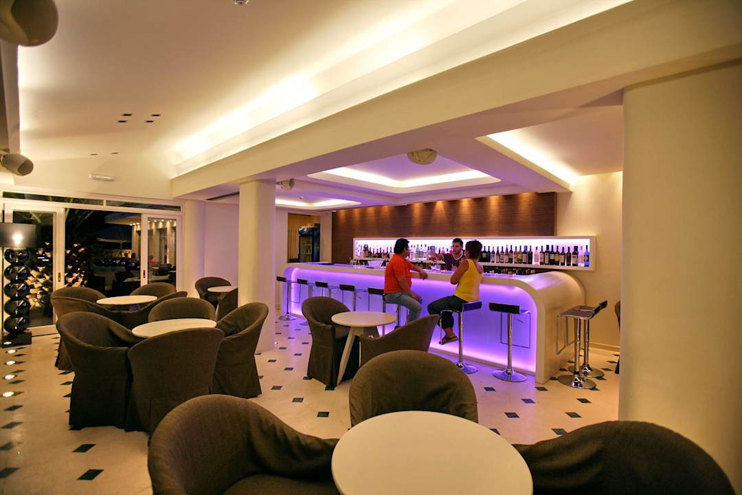 Great drinks Hotel Sandy Bay