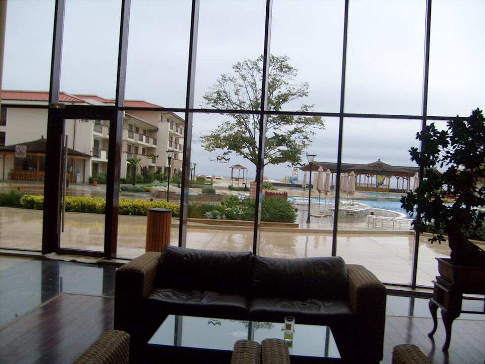 Ausblick von der Lobby auf die Anlage HVD Clubhotel Miramar