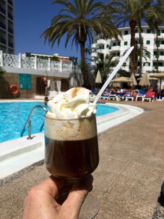 Pool Bull Escorial & Spa