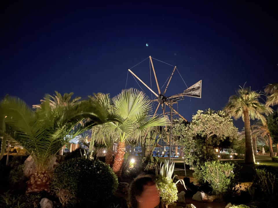 Gartenanlage Anissa Beach & Village