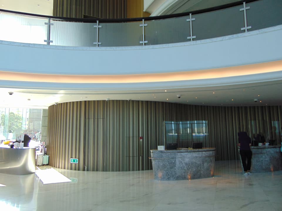 Lobby Harbour Grand Kowloon