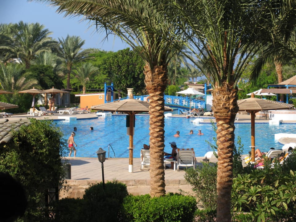Oberer Pool Golden Beach Resort