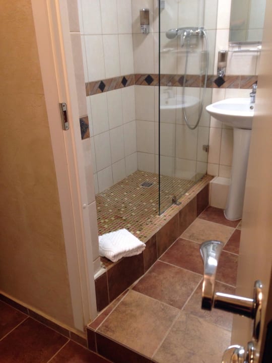 Bad (stinkend) Ural Hotel Perm