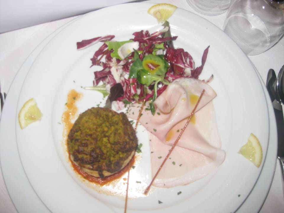 Ist das nicht eine leckere Vorspeise?! Hotel Miramonti Vigo Di Fassa