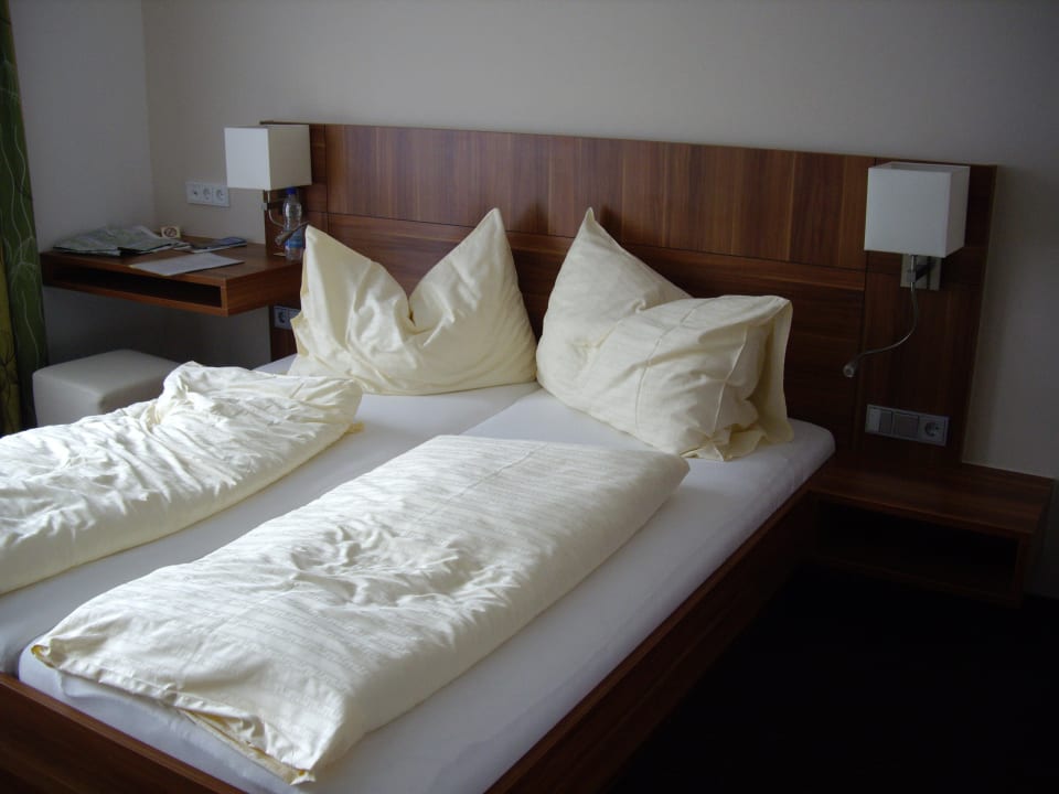 Gasthof Zur Pinzgauerin Gasthof Zur Pinzgauerin