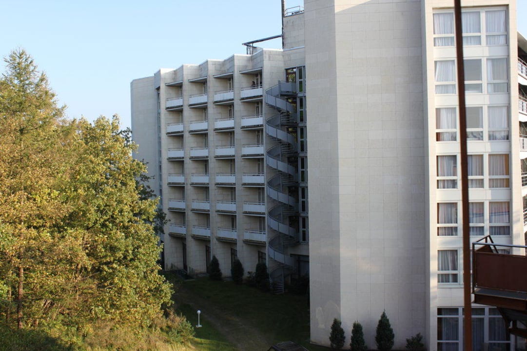 Rückseite des Hotels Cliff Hotel Rügen