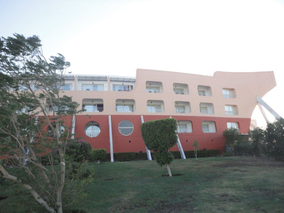 Wygląd zewnątrzny Titanic Resort & Aqua Park