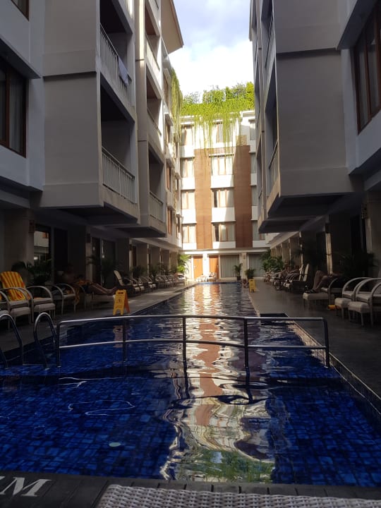 Pool The Sun Hotel & Spa Legian