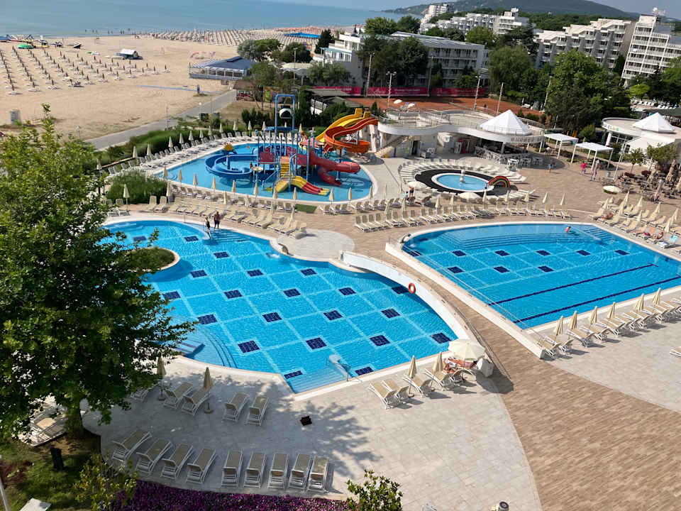 Pool Maritim Hotel Paradise Blue Albena