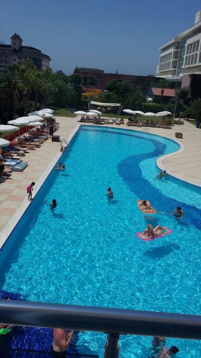 Großer Pool Solivia Hotel