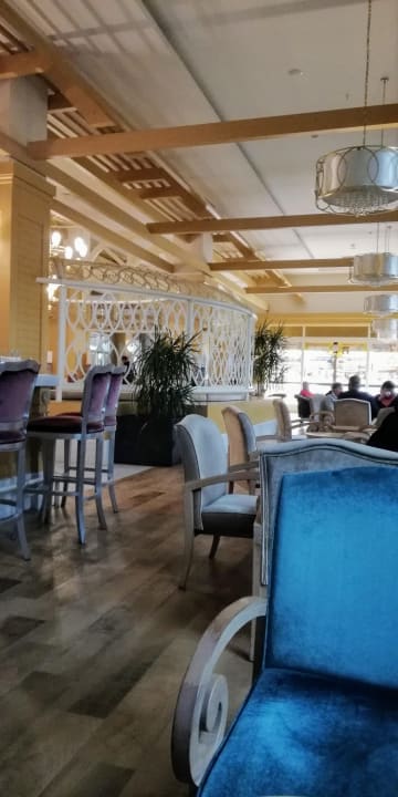 Sonstiges Well Palace Side