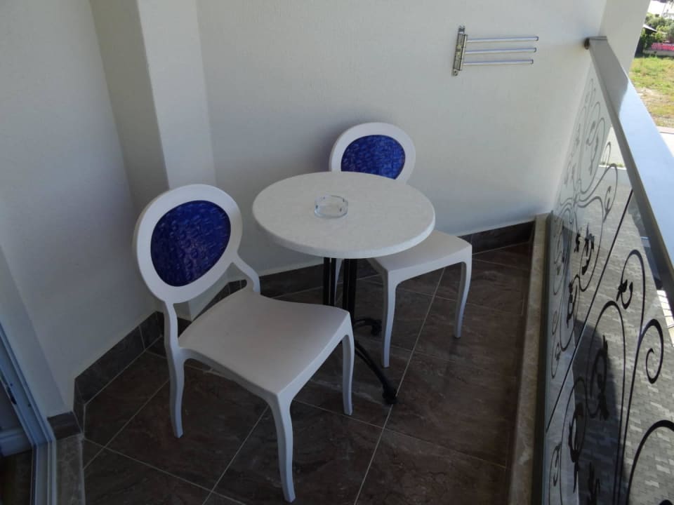 Balkon Mary Hotel Side