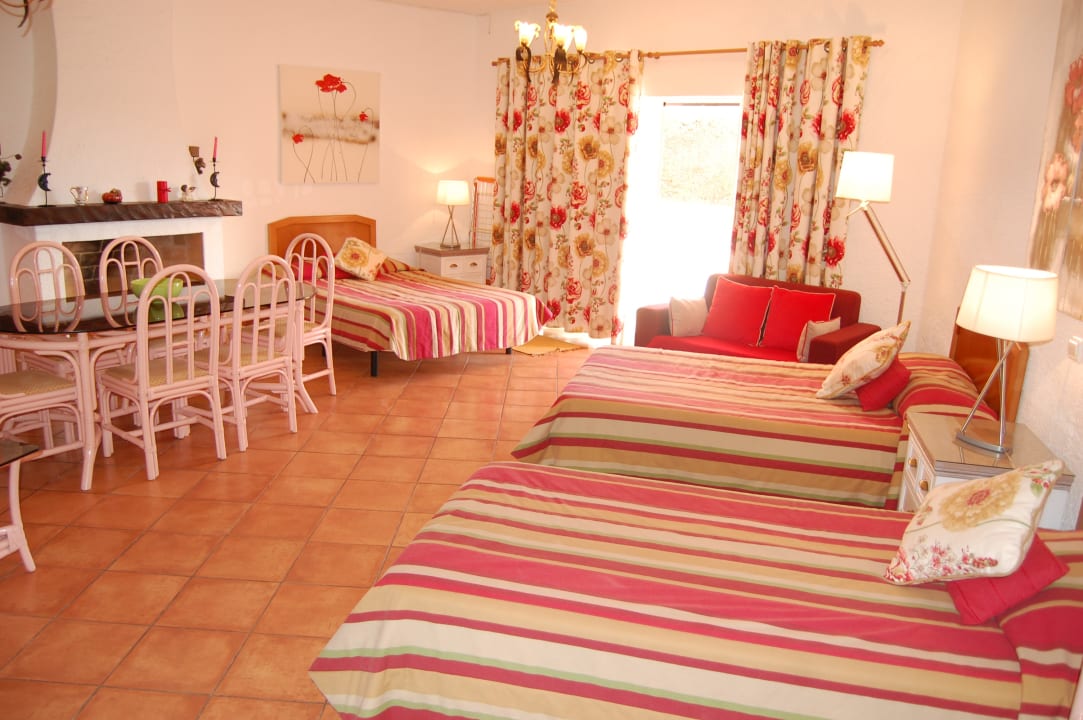 Zimmer Apartments Canavial I & II