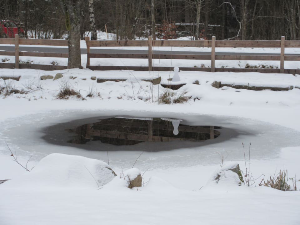 Gartenanlage Hotel Scharnagl mit Waldgasthof