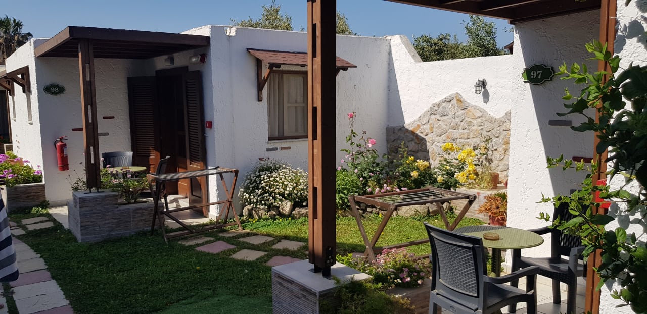 Außenansicht Gaia Garden Hotel